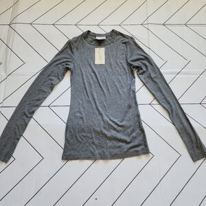 Universal Thread Gray Long-Sleeve Top for Women, Size S. Rayon.